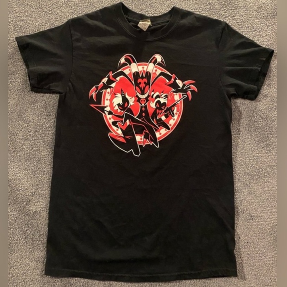 Unisex Cotton anime cartoon shirt size S men or size M women black & red shirt